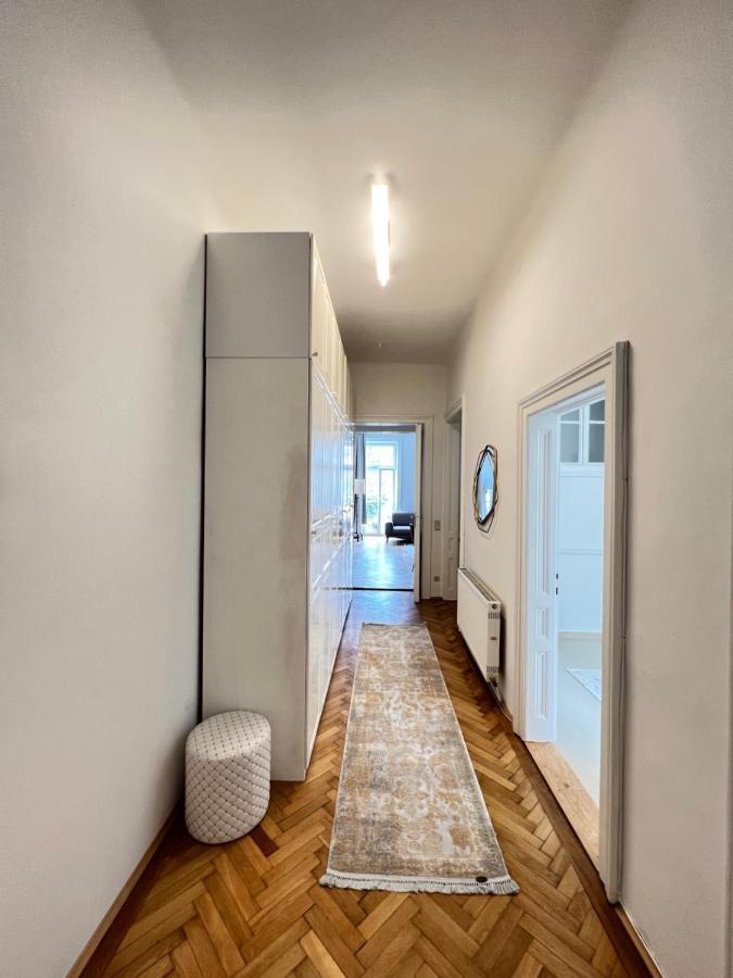 Iconic Suite_@O&R Виена Екстериор снимка
